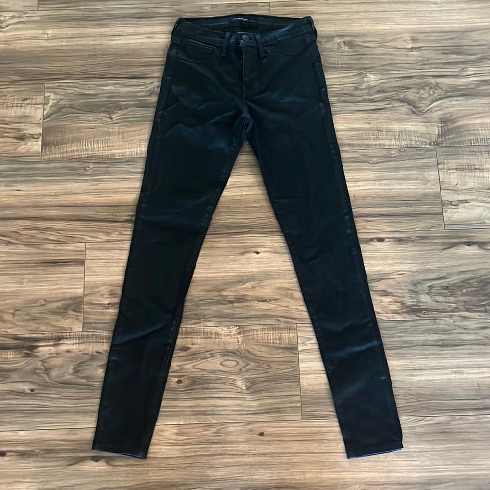 Black Women's Skinny Jeans
